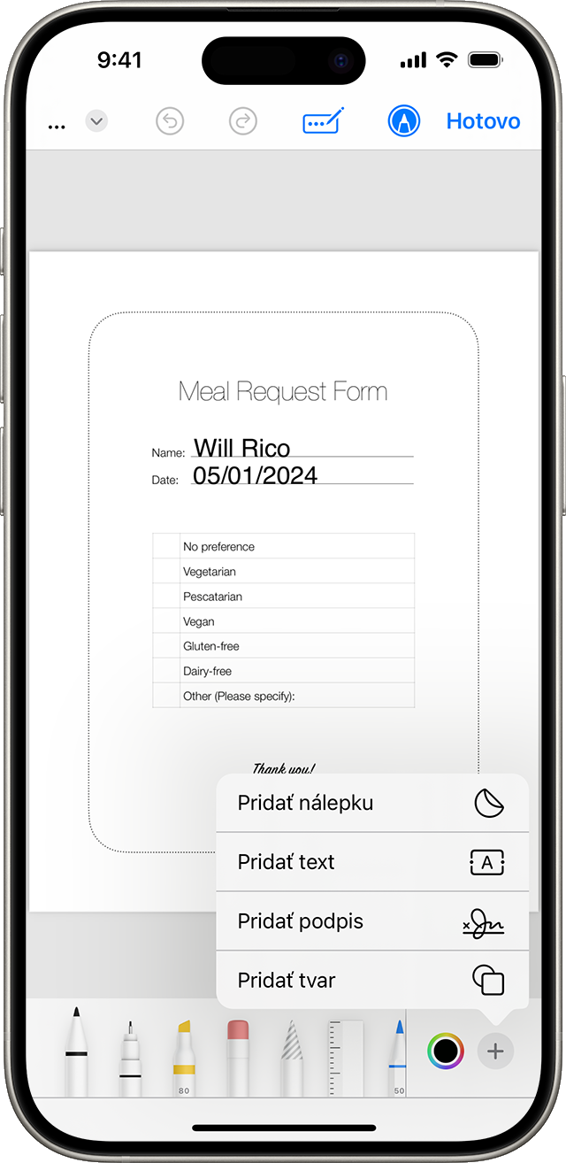 V systéme iOS 17 môžete pomocou funkcie Značky pridávať do dokumentov a obrázkov text, tvary a dokonca aj podpis.