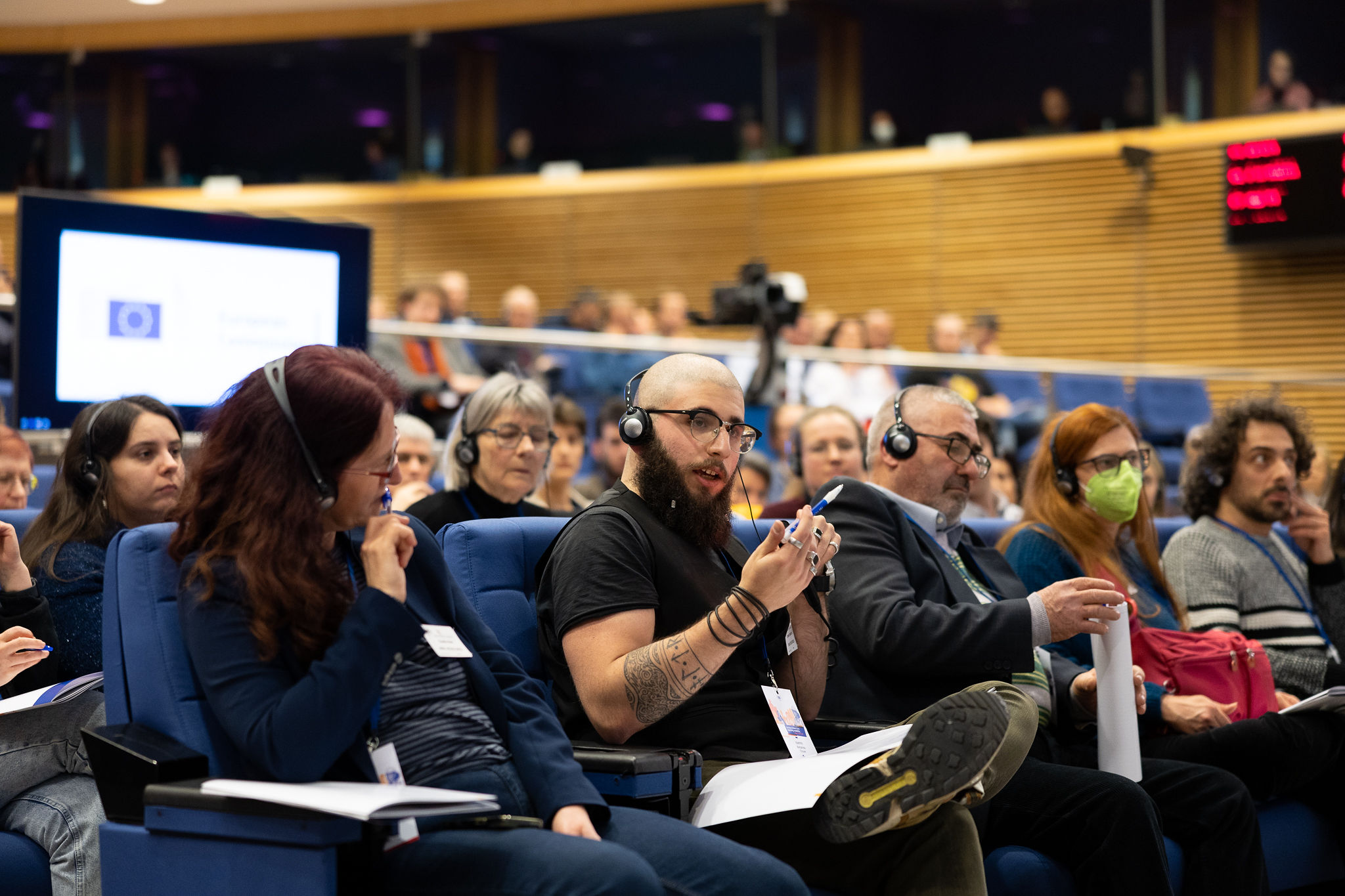 Learning mobility opening: audience talking 