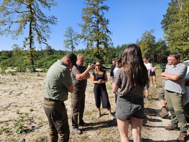 With experts on a visit to Záhorie: What we do to make forests resilient to climate change