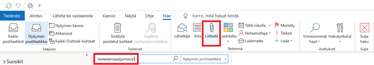 Hakuehdot "Lähettäjä", "Aihe", "Sisältää liitteitä"