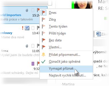 Příkaz Vymazat příznak v nabídce zobrazené po kliknutí pravým tlačítkem myši v seznamu zpráv