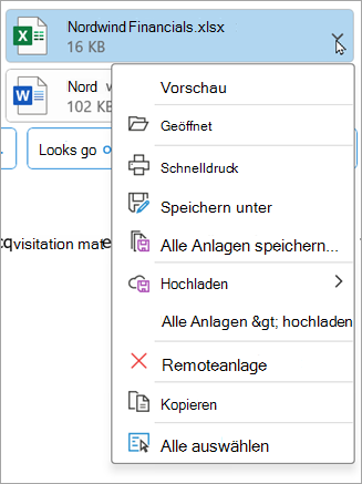 Wählen Sie in neueren Versionen des klassischen Outlook den Pfeil nach unten neben einer Anlage und dann Anlage entfernen aus.