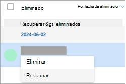 Captura de pantalla de un contacto eliminado y selecciona Restaurar en la lista desplegable