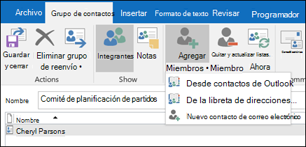 Seleccione Agregar miembros para agregar a su grupo de contactos.