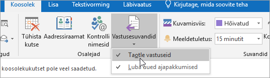 Kuvatõmmis rakenduse Outlook 2016 for Windows nupust Taotle vastuseid