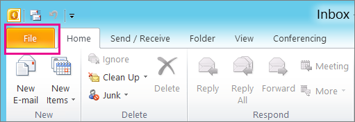 Di Outlook 2010, pilih tab File.