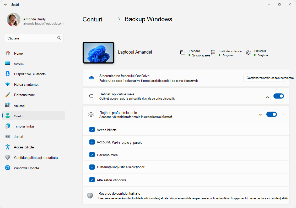 Captură de ecran cu Setări > Conturi > Backup Windows în Windows 11.