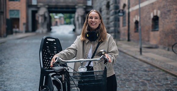 Billede af Gitte med sin cykel