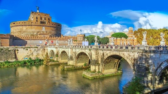 Lanscape from Italy with a river and a bridge 