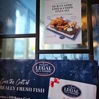 Photo taken at Legal Sea Foods - Long Wharf by Andrew M. on 11/24/2024