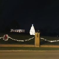 รูปภาพถ่ายที่ Georgia Governor&amp;#39;s Mansion โดย LA P. เมื่อ 12/11/2015