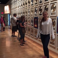 Photo prise au Country Music Hall of Fame &amp;amp; Museum par Inge S. le8/6/2015