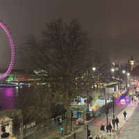 Photo taken at Hungerford &amp;amp; Golden Jubilee Bridges by Osamh. on 12/28/2024