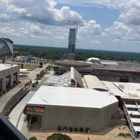 Photo taken at Omni Atlanta Hotel at CNN Center by Lola on 6/16/2023