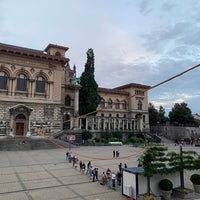 Das Foto wurde bei Place de la Riponne von Baltazar S. am 9/4/2021 aufgenommen