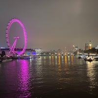 Photo taken at Hungerford &amp;amp; Golden Jubilee Bridges by Stanislav L. on 11/5/2024