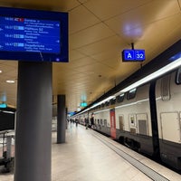 Photo taken at Zurich Main Station by Stephen M. on 1/22/2025