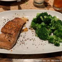 Photo taken at LongHorn Steakhouse by J Scott O. on 8/20/2019