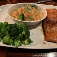 Photo taken at LongHorn Steakhouse by J Scott O. on 8/24/2019