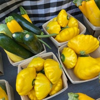 Photo taken at Dupont Circle FRESHFARM Market by Isa L. on 6/25/2023