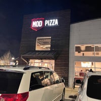 Photo taken at Mod Pizza by SooFab on 2/25/2022