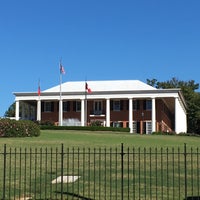 รูปภาพถ่ายที่ Georgia Governor&amp;#39;s Mansion โดย Laura F. เมื่อ 10/17/2015