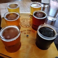 Photo taken at Helio Basin Brewing Co. by Robert on 9/21/2018