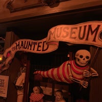 Photo taken at Zak Bagans&amp;#39; The Haunted Museum by Erik R. on 7/1/2019