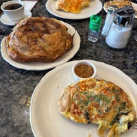 Photo taken at Richard Walker&amp;#39;s Pancake House La Jolla by Mine on 6/30/2023