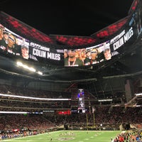 Photo taken at Mercedes-Benz Stadium by Nate B. on 10/23/2018