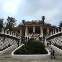 รูปภาพถ่ายที่ Park Güell โดย Hanife İ. เมื่อ 10/27/2016