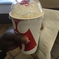 Photo taken at Chick-fil-A by Táyò S. on 6/10/2016