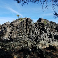 Foto diambil di Lava Flow Trail oleh jocose pada 3/6/2018