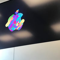 Photo taken at Apple Georgetown by Eric A. on 2/17/2020