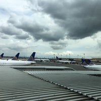 5/30/2016 tarihinde Greg D.ziyaretçi tarafından Newark Liberty Uluslararası Havaalanı (EWR)'de çekilen fotoğraf