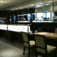 Снимок сделан в Tiffany &amp;amp; Co. пользователем Madhu 9/23/2012