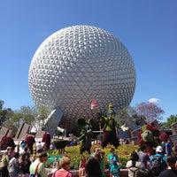 รูปภาพถ่ายที่ EPCOT โดย Chris T. เมื่อ 5/7/2013