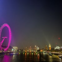 Photo taken at Hungerford &amp;amp; Golden Jubilee Bridges by Pavel K. on 11/13/2024