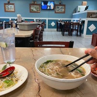 Photo taken at Pho Dai Loi 2 by Carlos V. on 10/7/2021