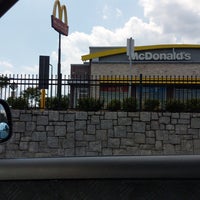 Foto tirada no(a) McDonald&amp;#39;s por Shun J. em 6/3/2018