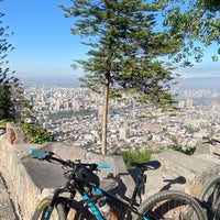 Foto scattata a Cumbre del Cerro San Cristóbal da Alexis A. il 12/24/2023