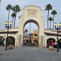 11/24/2024にabdulaziz 👮🏻‍♂️がUniversal Studios Hollywood Globe and Fountainで撮った写真