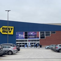 Photo prise au Best Buy par Kevin W. le11/19/2022