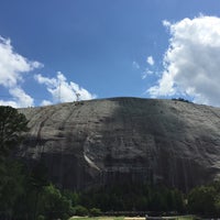 Das Foto wurde bei Stone Mountain Park von Benjamin S. am 5/26/2015 aufgenommen