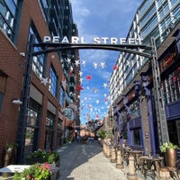 รูปภาพถ่ายที่ Pearl Street Warehouse โดย ABDULRAHMAN เมื่อ 9/25/2021