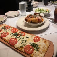 Photo taken at Maggiano&amp;#39;s by Alwaleed on 8/26/2023