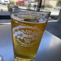 Photo taken at Lengthwise Brewing Company by Robert T. on 6/18/2022