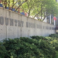 Photo prise au Country Music Hall of Fame &amp;amp; Museum par Hope Jordyn W. le4/30/2013