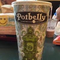 Das Foto wurde bei Potbelly Sandwich Shop von Jay W. am 10/22/2015 aufgenommen