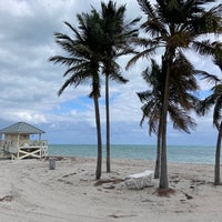 Photo taken at Crandon Park Beach by FWB on 12/20/2023